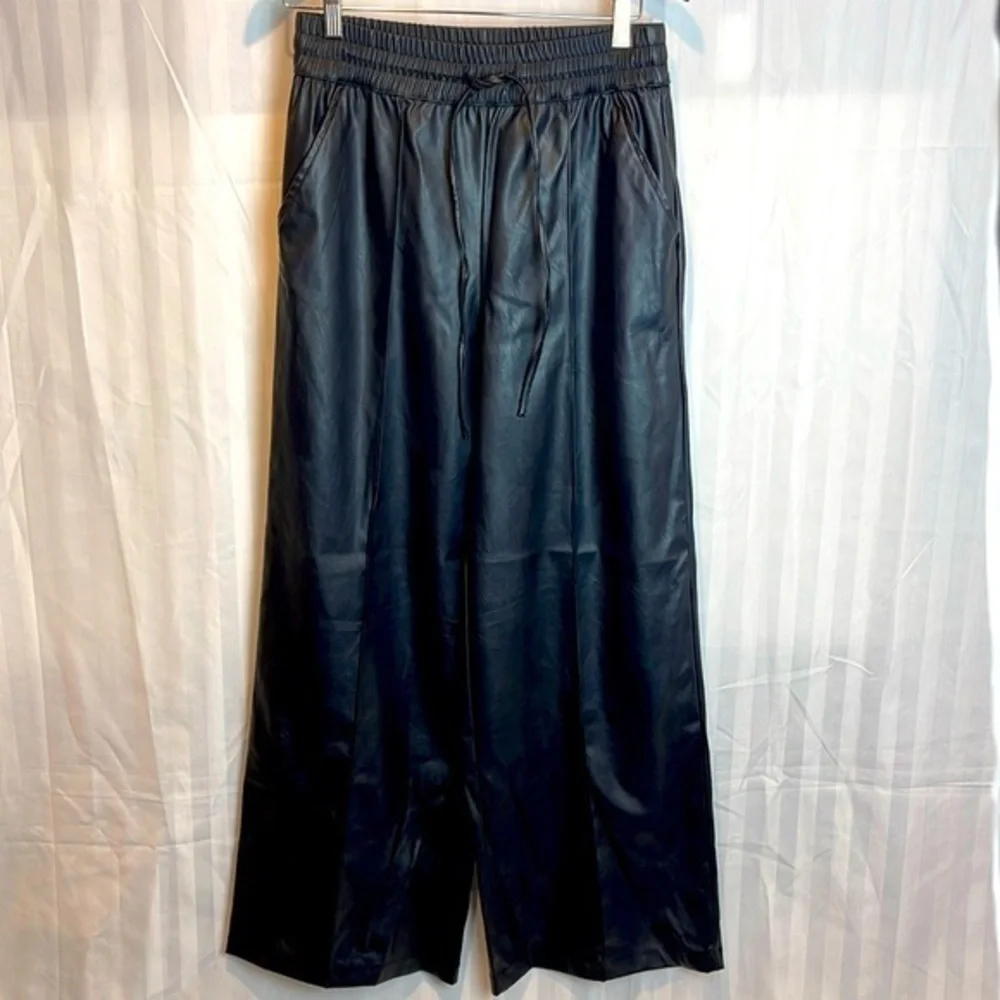 Who what Wear Black Faux Leather Wide Leg Drawstring Pull on‎ Size Small